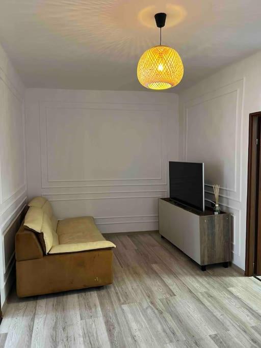 Hidden Gem Apartment In The Center Of The City Braşov Dış mekan fotoğraf